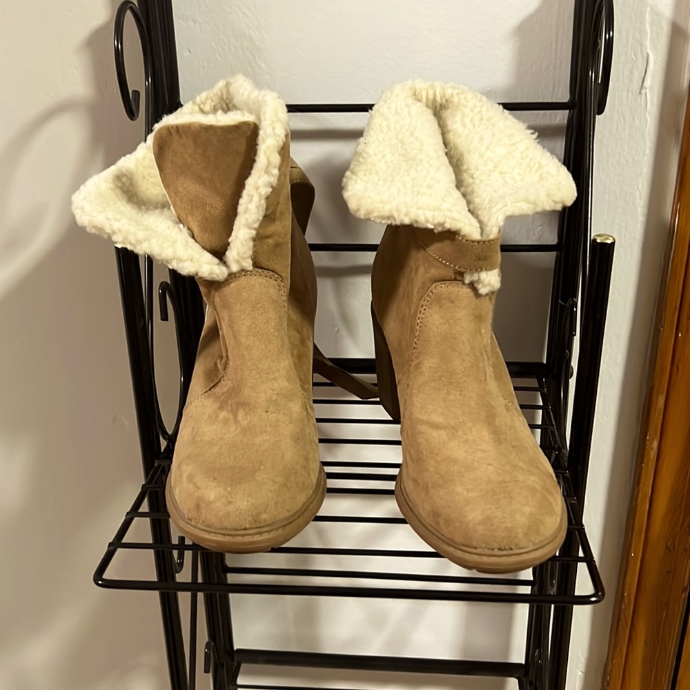 American eagle boots